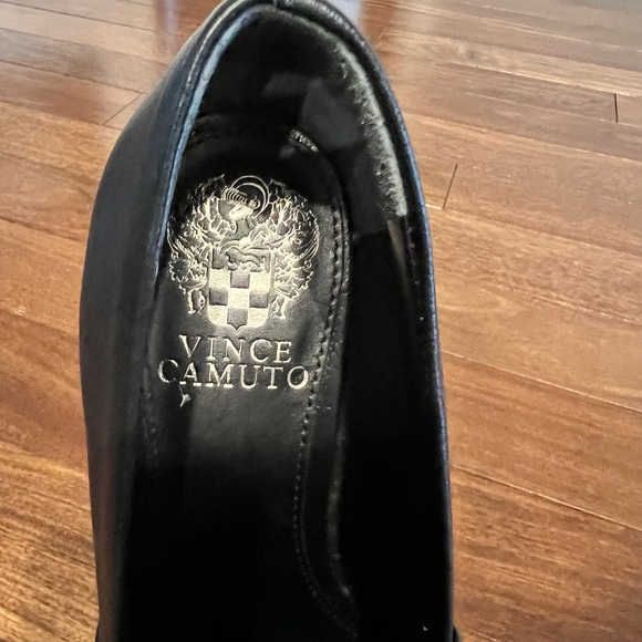 Vince Camuto heel shoes - Picture 5 of 8
